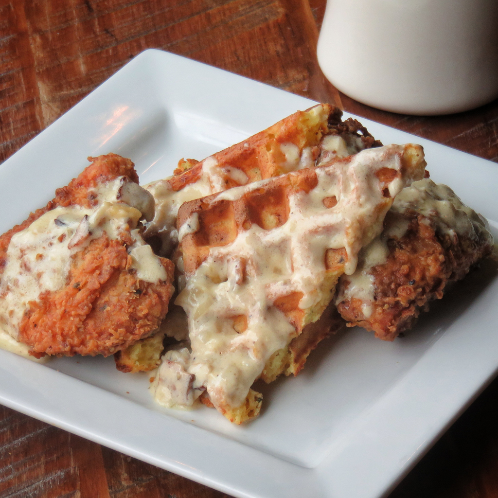 BoroughBrew's tweet image. Doors open at 10:30 for our Sunday Brunch! Get in and get all the breakfasty goodness and grab a cocktail to start the day! 🍻