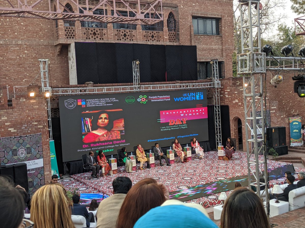 remixfestival's tweet photo. Our panel discussion is underway at the launch for the festival!!
#remix2020 #InternationalWomensDay @reartspk #kclcd @Daftarkhwan @bookmepk @CareemPAK @Mashablepk #reartsrecords #sukhan https://t.co/s0R5Bh5sMF