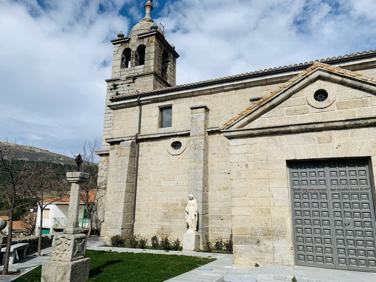 lebanensis's tweet photo. Hoy hemos pateado el sector escurialense de la #SierradeGuadarrama, con otra clásica #guadarramista. La preciosa y fácil circular entre #ElEscorial y #Zarzalejo por la #SilladeFelipeII y Machota Alta y volviendo por la mal llamada “calzada romana”. Buena vieja Sierra🥰🗻🌤🌳🐿 https://t.co/EISlsK2PlR