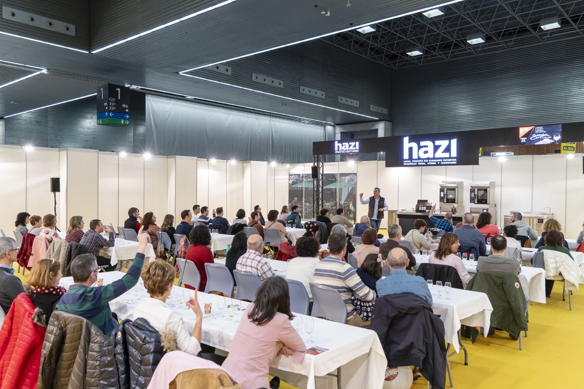 Venta directa y degustación de productos, representación del movimiento slow food, show cookings…¡Gustoko es un no parar! No te pierdas el gran mercado de abastos con productos locales, sostenibles y de calidad en el que ha convertido <a href="/Gustoko_BEC/">Gustoko 2020 - BEC</a> a #BEC. gustoko.eu