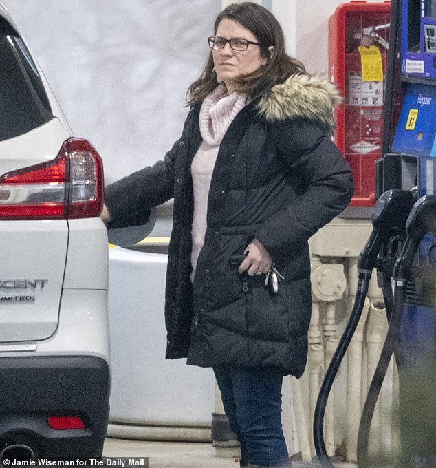 JWPReardon's tweet image. @realDonaldTrump @secpompeop Sorry to be misogynistic, but with her for a wife, he was probably too scared. #justice4harry #annesacoolas #reviled #CIA #coward #langley #virginia #skynews