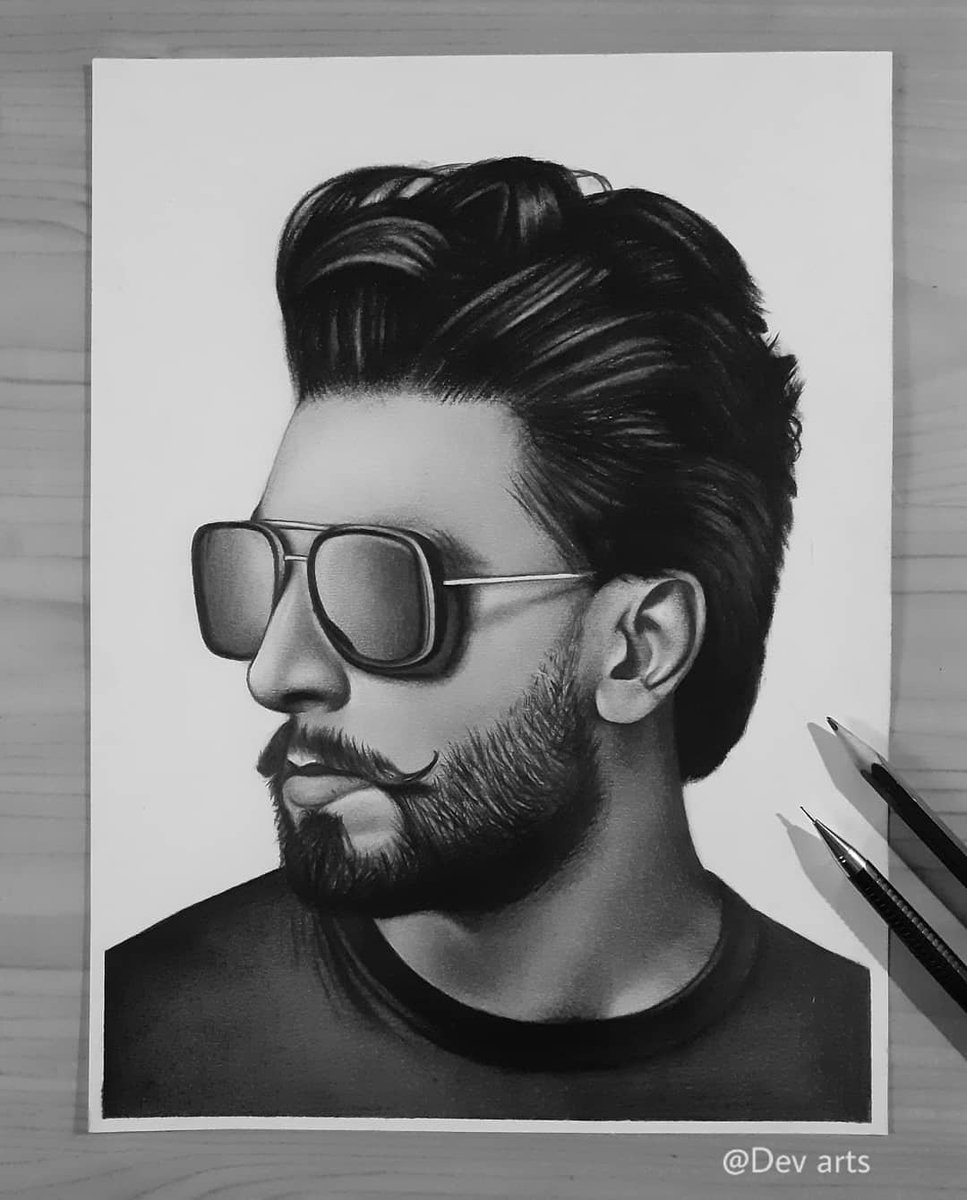 RFanarts's tweet photo. Drawn by Dev Art
.
.
@RanveerOfficial 
.
.
.
#ranveersingh #ranveersinghart #artislife #Sooryavanshi #SooraraiPottru https://t.co/OEPXi28F7u