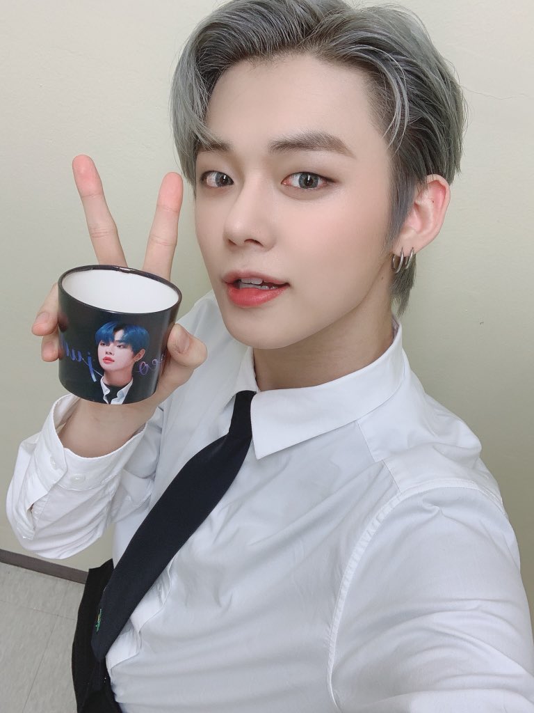 ㅆㅇ 👀 tweet media