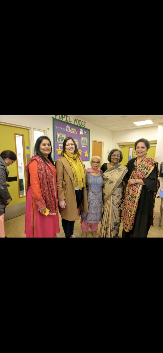 SEMSA20764864's tweet photo. #EachforEqual #IWD2020 #happymumhappyhome #fantastic #effort #multiculural #celebrations @glasgow Hillhead primary school https://t.co/8I1abyb0Nh