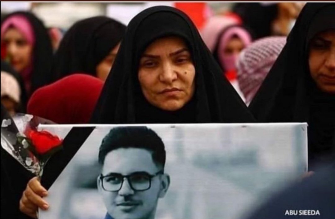 maha_s97_m's tweet photo. @Mu_AlSadr وأم مهند شتكلولها بيوم المرأة...؟؟
أقنعها انو قتل ابنها جان مجرد جرة اذن https://t.co/uckrEAYyjm