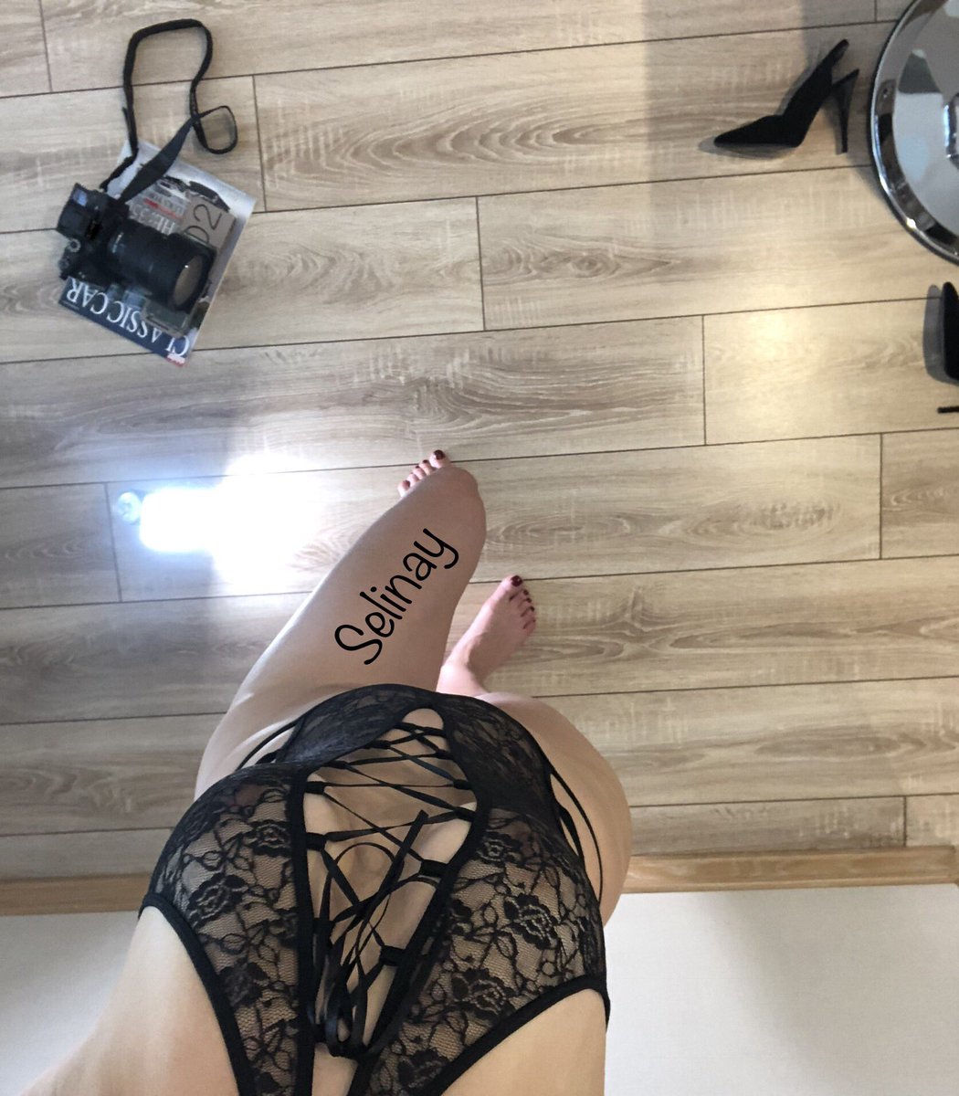 Tüm DİŞİlerin günü kutlu olsun .... 😘😘