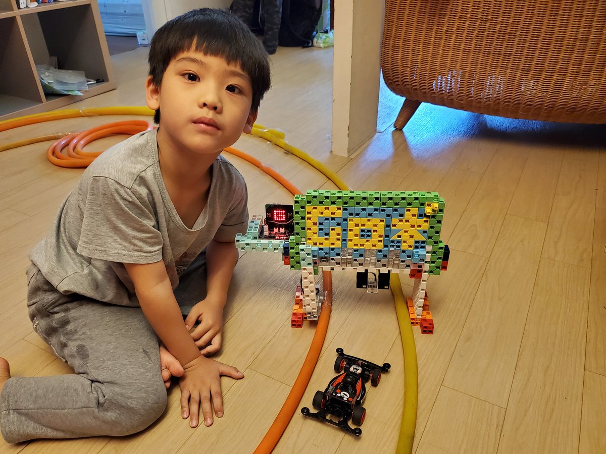 captain_zeon tweet media