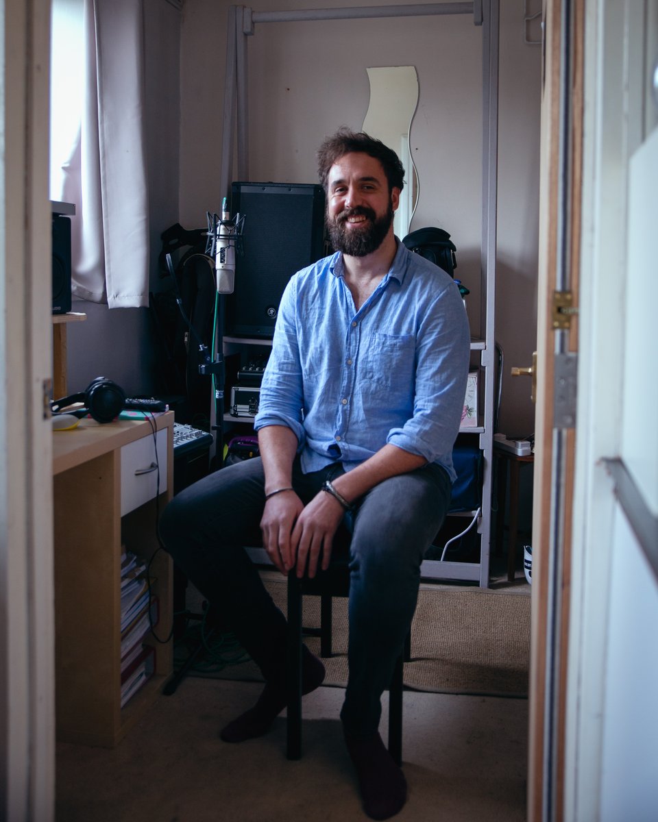 creativesofLdn's tweet photo. “ I suppose I’d always had this itch and this question to know if I could possibly make something happen, and start earning money through music.”

Jon Plant
Musician
Day job: Bike mechanic

Full interview: https://t.co/ws3ZBUi3XN

#creativesoflondon #CoL #muscian https://t.co/RZmRxQVH0s