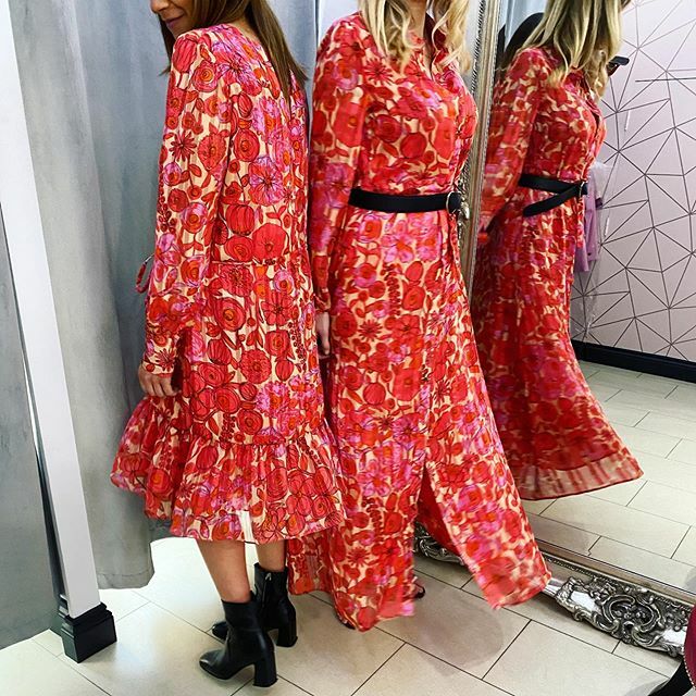 Happy International Women’s Day! Back open 11-4 today to treat you wonderful women to 20% off!* ift.tt/38EhRnG