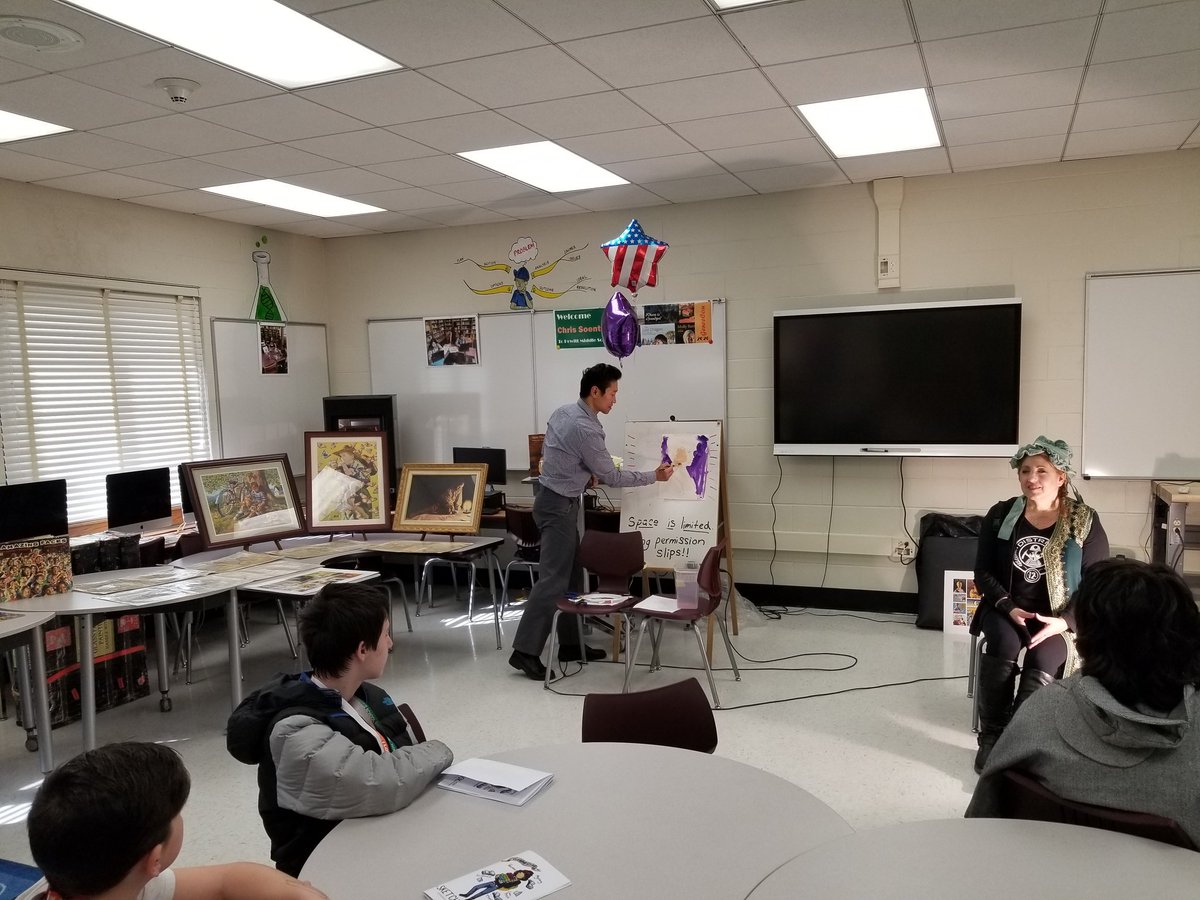 #hmsgenrecon2020 was a huge success yesterday! Thank you to the <a href="/HowittmiddlePTA/">HowittmiddlePTA</a> for their support. ❤ <a href="/HowittLibrary/">Howitt Library</a> <a href="/DrBillBrennan/">Bill Brennan</a> <a href="/PrincipalPena/">PrincipalPena</a>