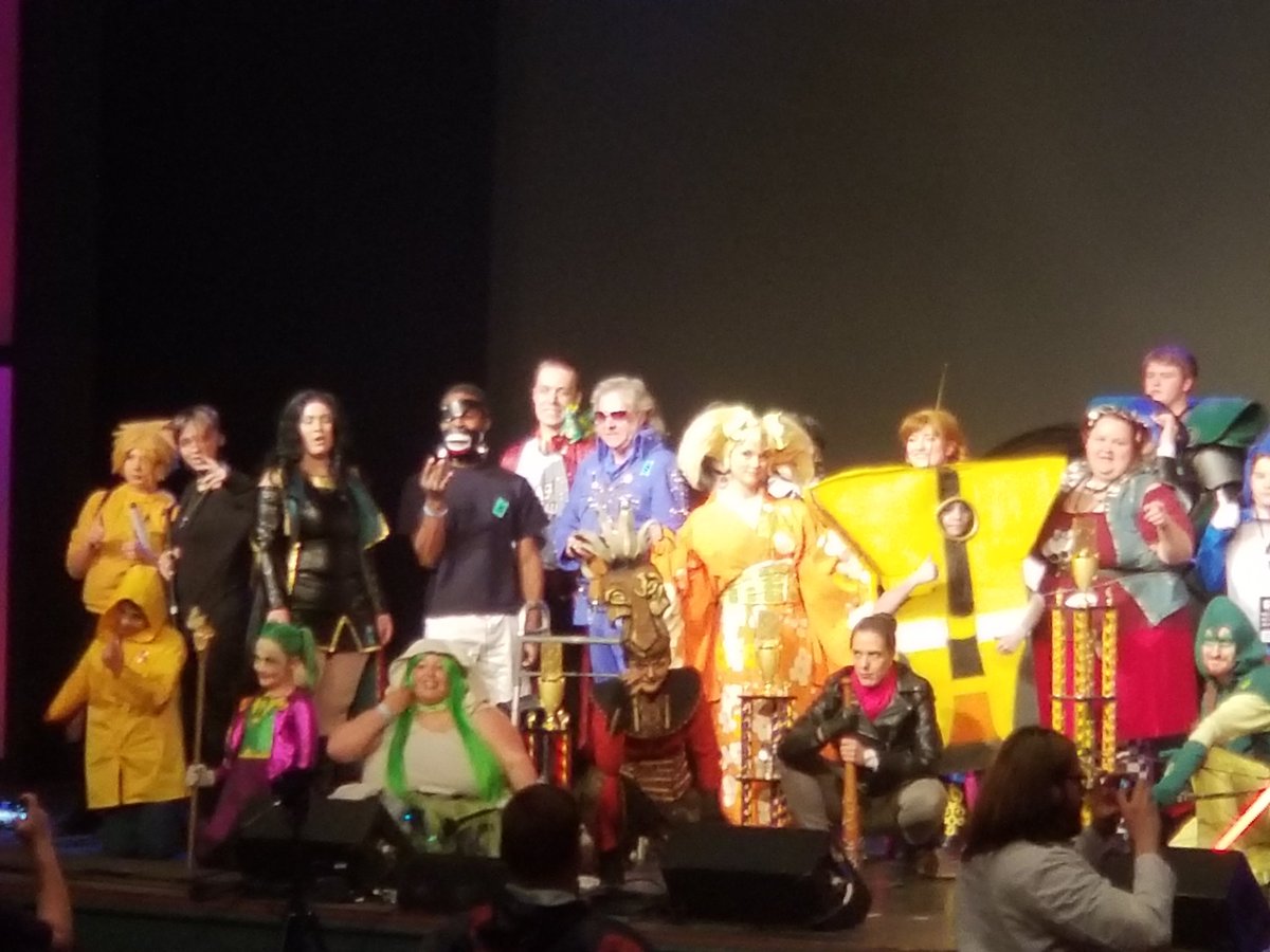 BanaNanaPodcast's tweet photo. Final lineup of cosplayers for the costume contest for BransonCon.
@branson_con
#bransoncon2020
#cosplay
#BransonCon https://t.co/FO98WAEdKm