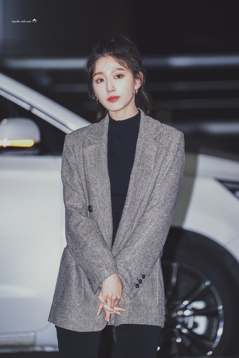 FragileLVLZ's tweet photo. 200119 ICN

#Lovelyz #Yein #러블리즈 #정예인 #예인 https://t.co/9eBhjOruXt