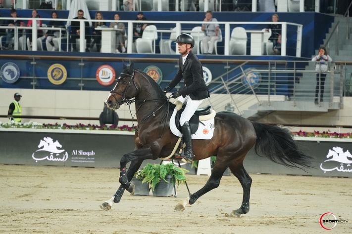 Congratulations to Hermès partner rider Jérôme Guery and his impressive Quel Homme de Hus for their 3rd place in the Grand Prix 5* of the Global Champions Tour of Doha. 
#HermesSellier