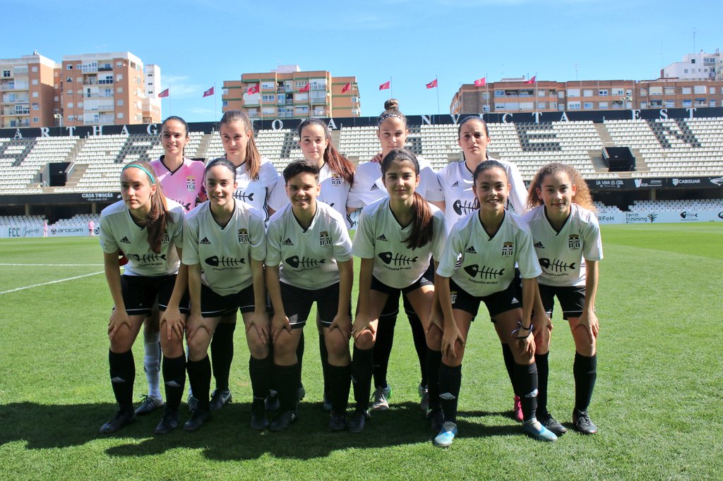 FCCartagena_efs's tweet photo. FEMENINO | Comienza el partido en el Cartagonova #CartagenaMinerva https://t.co/4pwfY0gjNl