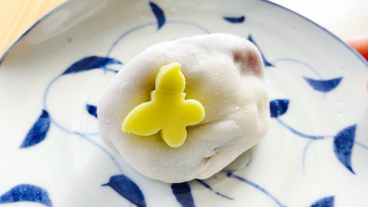 ASMR Eating Japanese Food Sweets "Harunomai"【Red Bean Paste】

youtu.be/dWoXYBSdVoA <a href="/YouTube/">YouTube</a>より

#JapaneseSweets #ASMReating #JapaneseFood