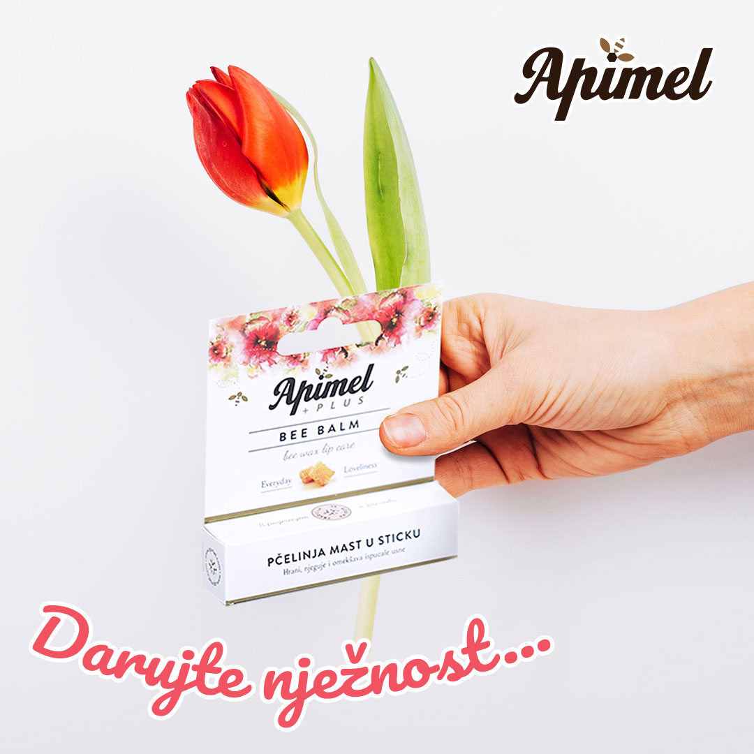 Apimel_doo's tweet photo. Ovaj svijet je ljepše mjesto uz osmijeh žene. 🥰 Neka i svaki nadolazeći dan osvane uz osmijeh naših dama.
Sretan dan žena želi vam Apimel. 🌹🌷

#danžena #InternationalWomenDay https://t.co/BbPFTYOmI4