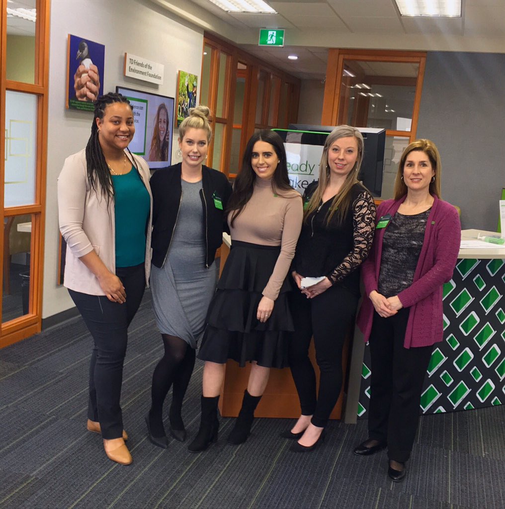 When women support each other incredible things happen ✨💪🏼Happy International Women’s Day from the women at Aberdeen! 💛 ⬇️ #EachforEqual #IWD2020 #InternationalWomensDay2020 #GenerationEquality  @dreadhee <a href="/AbbyCadabby28/">Abigail MacLeod</a> <a href="/MichelleBfivek/">Michelle Barron</a>