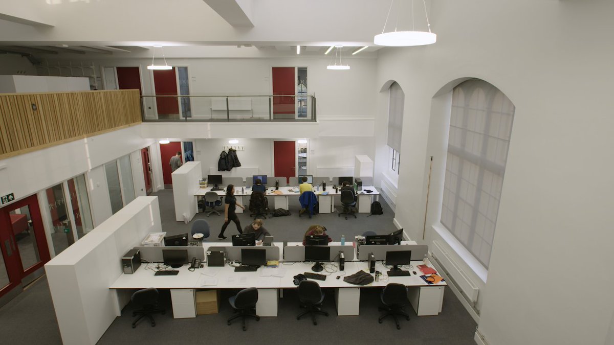 BristolUniMaths's tweet photo. How does our beautiful #FryBuilding impact PhD students' experience? "Everyone in the department is under the same roof. It's a really light and airy space which is very conducive to working!"
#IWD2020 #womeninmaths https://t.co/OJK5ynI8BZ