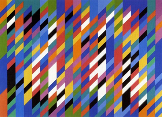 Sus grandes influencias son el dibujo y Seurat a quien estudió.La contribución de Riley al movimiento Op-Art es relevante en su carrera, así como el haber formado a otros artistas para que completaran sus obras siguiendo instrucciones. Esto último es interesante y muy actual.