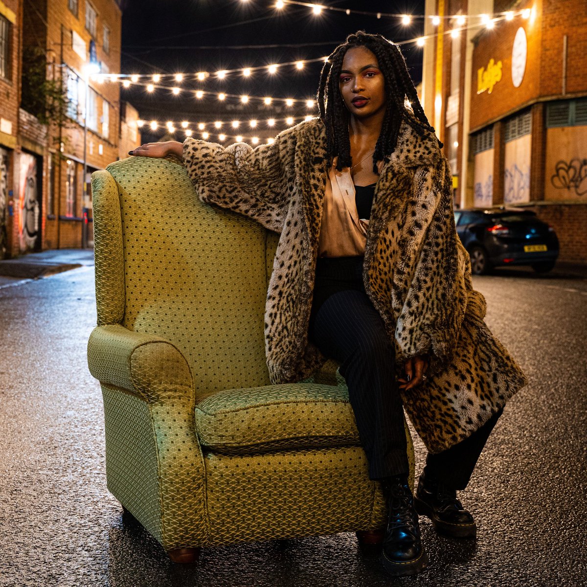 lyciomusic's tweet photo. Happy International Women's Day β€οΈ Let's keep fighting for equality. Photo by @Evolvedstep
#iwd2020 #iwd #IWD #lycio #female #vocalist #lyricist #songwriter #femalemusician #femalefronted #band #artist #photography #discoverbirmingham #nightfall #somebody #birmingham #digbeth https://t.co/qr81l8yOn0