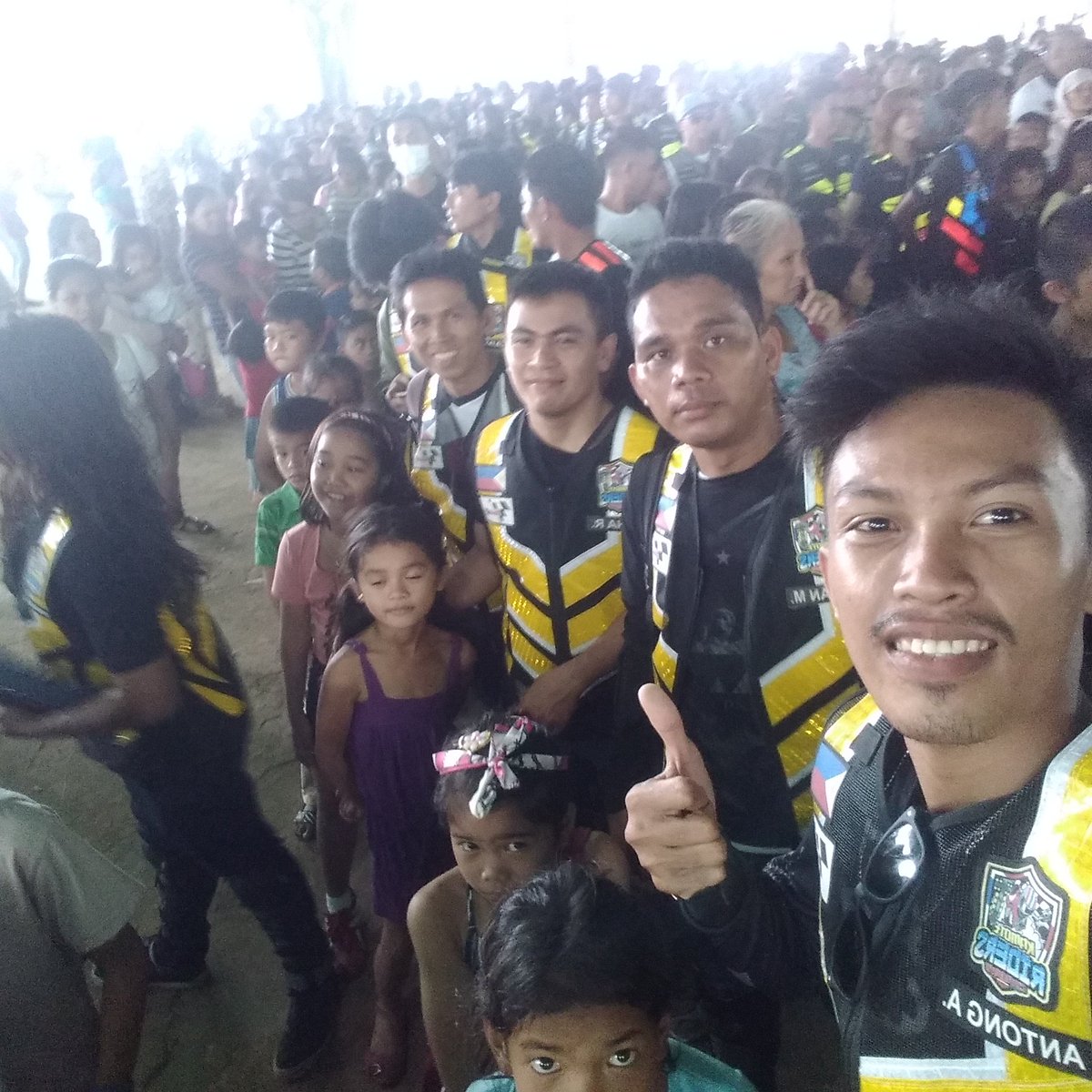 adzisantong's tweet photo. We dont do charity because we are rich, we do it because we love it.
#Moreblessing
#SafeRideAlways https://t.co/6TsUoq6Bex