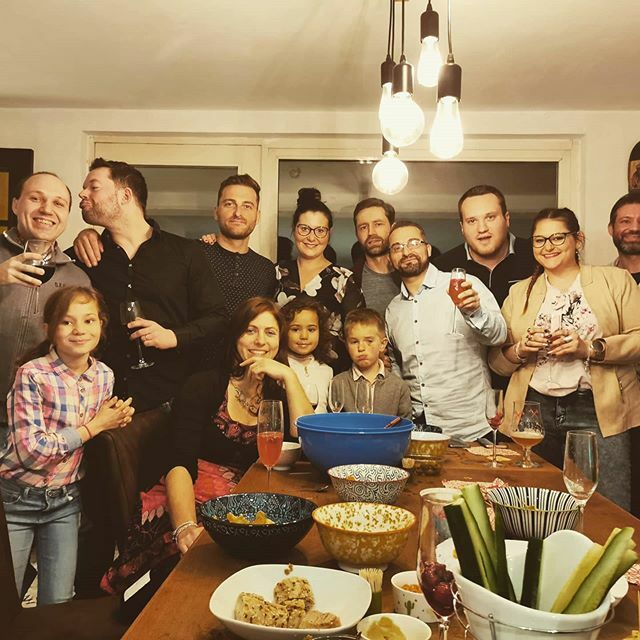 jcfaidherbe's tweet photo. Anniv Ju 35 ans 🥳 #birthday #picoftheday #friends #aboutlastnight https://t.co/7zmkn7WAIp https://t.co/yPDRnrNzf5