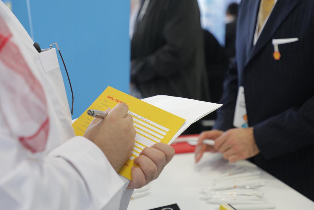 Shell_Qatar's tweet photo. #QatarShell will be participating in @QatarUniversity Career Fair 2020 from 8th to 9th of March for male students, and from 10th to 11th of March for female students.
We are looking forward to welcoming you all! #QU_CareerFair https://t.co/oxDjGvCti7