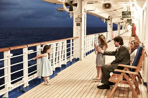 👶 Este domingo nos hemos despertado muy familiares y, por eso, hemos elegido esta #FraseViajera: “Dale a tus hijos el regalo invaluable de conocer otras culturas”. #FelizDomingo