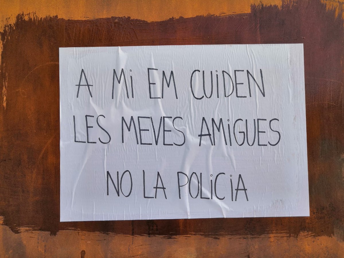 vaga8mprat's tweet photo. Els carrers seran feministes. ACAB. https://t.co/qlrpvcdQ50