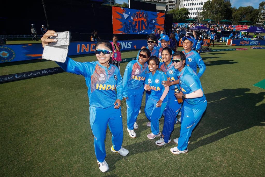 himantabiswa's tweet photo. Dear #TeamIndia

You remain our champion. You played remarkably well in the #T20WorldCup On #InternationalWomensDay you have won many million more hearts.

We are proud of you. Keep it up.

#INDvsAUS https://t.co/EsePQ1FI65