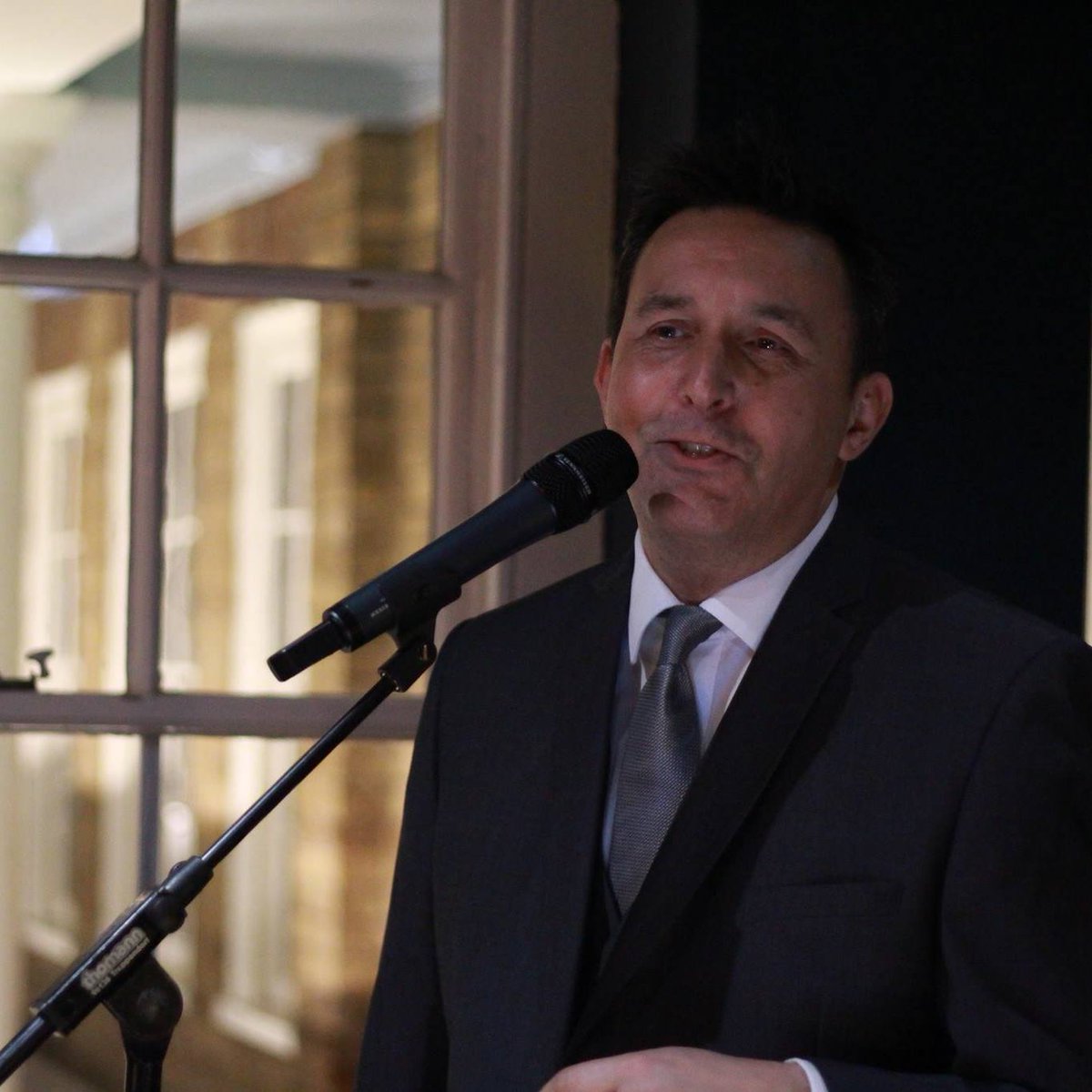 It's our #SUNDAYACOUSTICS with the all new DANIEL MCCLELLAND if you like a big of Rat Pack or Swing. Join us from 3pm-6pm.