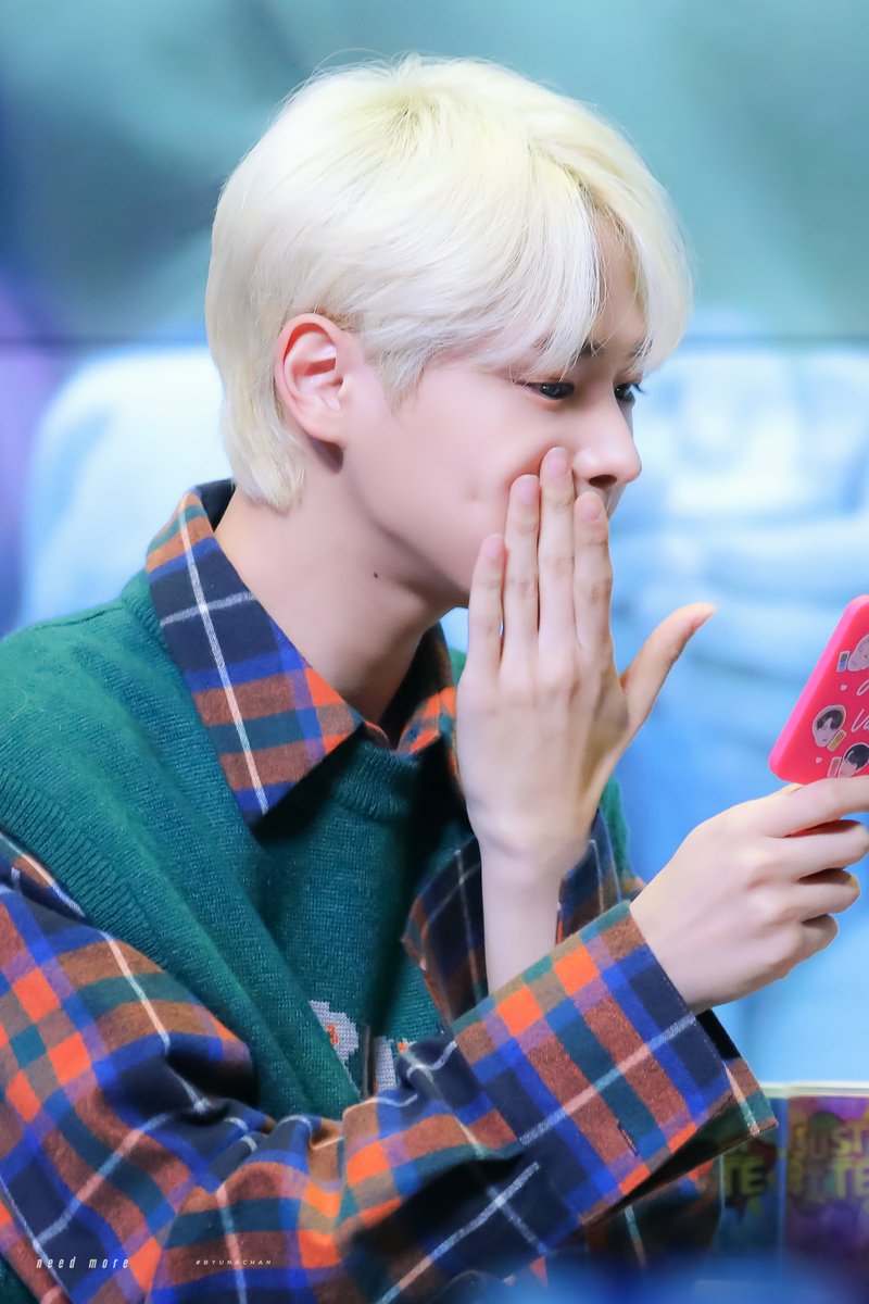 needmore_BC's tweet photo. 191228

아기늑대 빨리 쥬세요..🥺

#병찬 #최병찬 #BYUNGCHAN #빅톤 #VICTON https://t.co/q7gjAt24j8