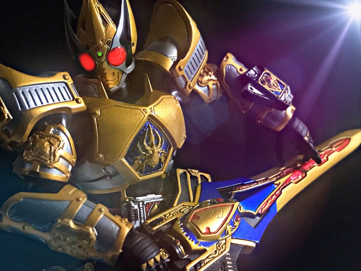 仮面ライダーブレイドキングフォーム