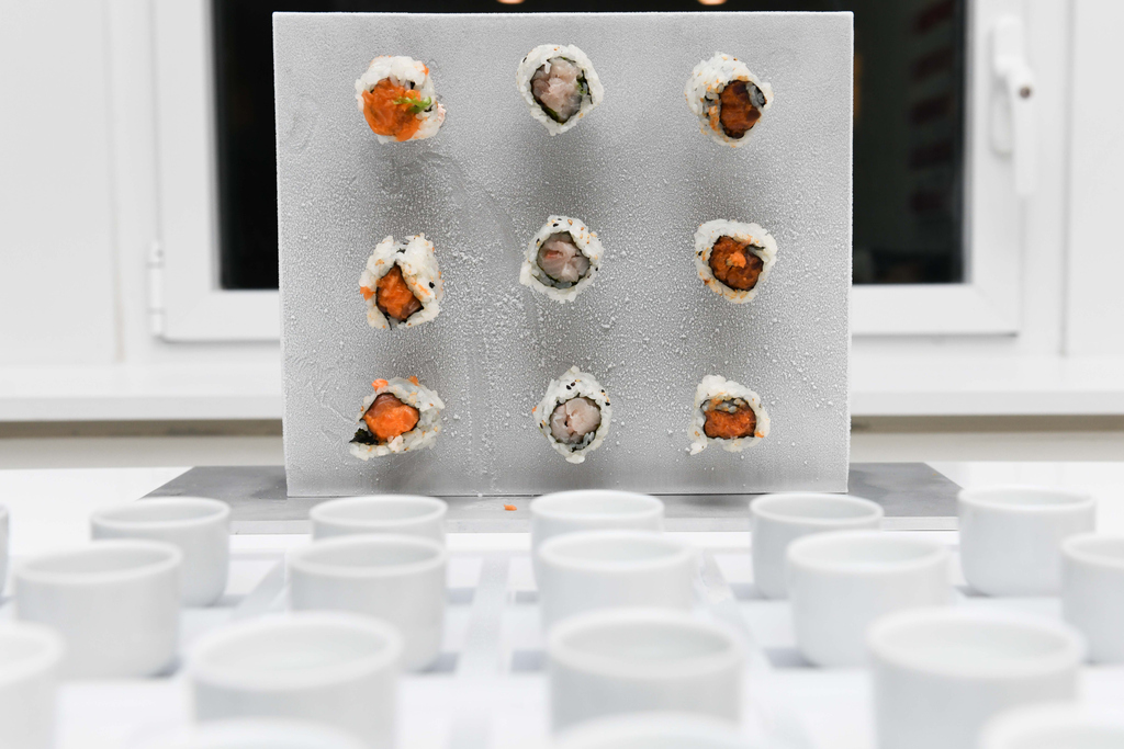 Sushi anyone? I adore this frozen sushi board complete with sake sparklers that <a href="/petercallahan/">Peter Callahan</a> created for us for a corporate event in #NYC. A huge hit with the guests!

Photo: <a href="/carlytumen/">carly</a>
#sushi #catering #eventplanner #corporateevent #corporateeventplanner