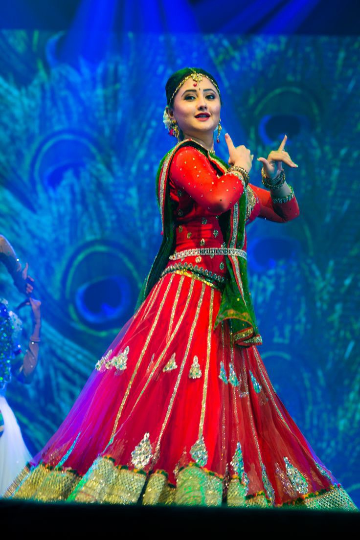 RashamiDesai16's tweet photo. Life is the dancer and you are the dance
#DancingDivaRashamiOnZeeTV https://t.co/gj3XhscrE2