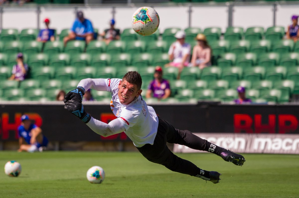 VisInspired's tweet photo. Congratulations Liam Reddy 100 fantastic games for Perth Glory. @LiamReddy33 https://t.co/95lYABPQtg