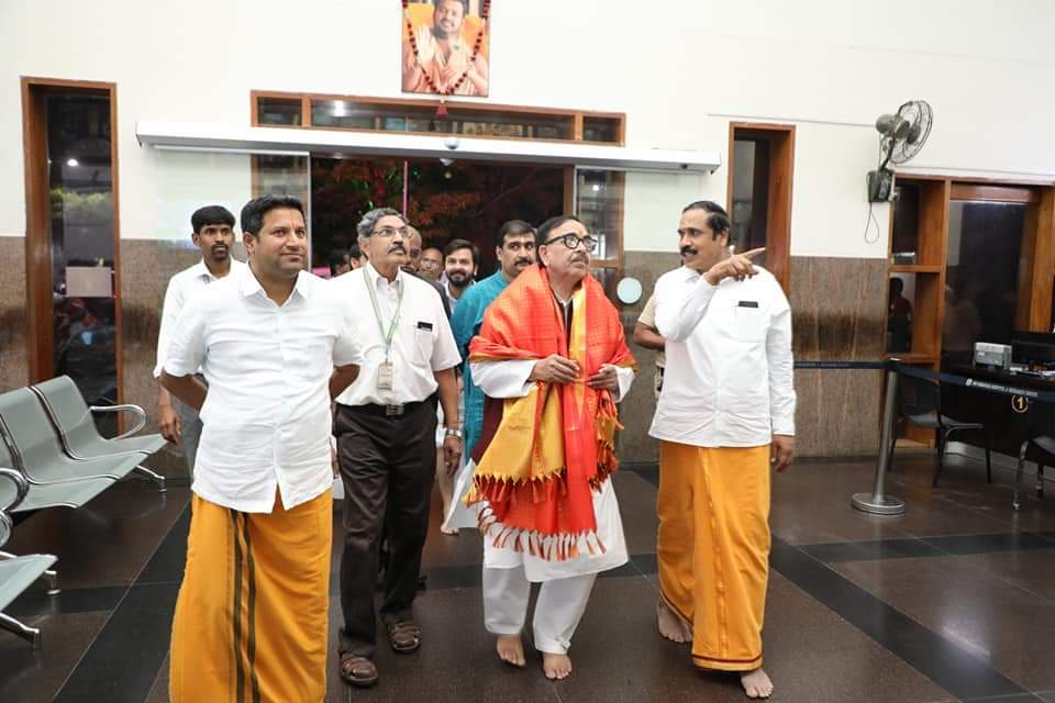 With the Divine Blessings of Our Beloved Sri Sakthi Amma, maodernized digital library was inaugurated in the valuable presence of Our Hon'ble Director Prof.N.Balaji by Hon'ble Dr.Mahendranath Pandey, Minister of State for Skill Development and Entreprenuership of India.
