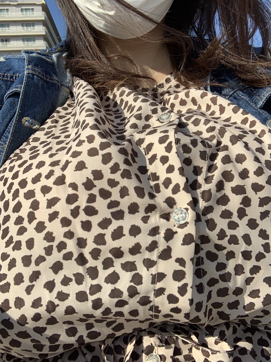 タイトル「ひらりの膝枕」 ひらり@Pカップ乳遊びプロ @hilari_baknew