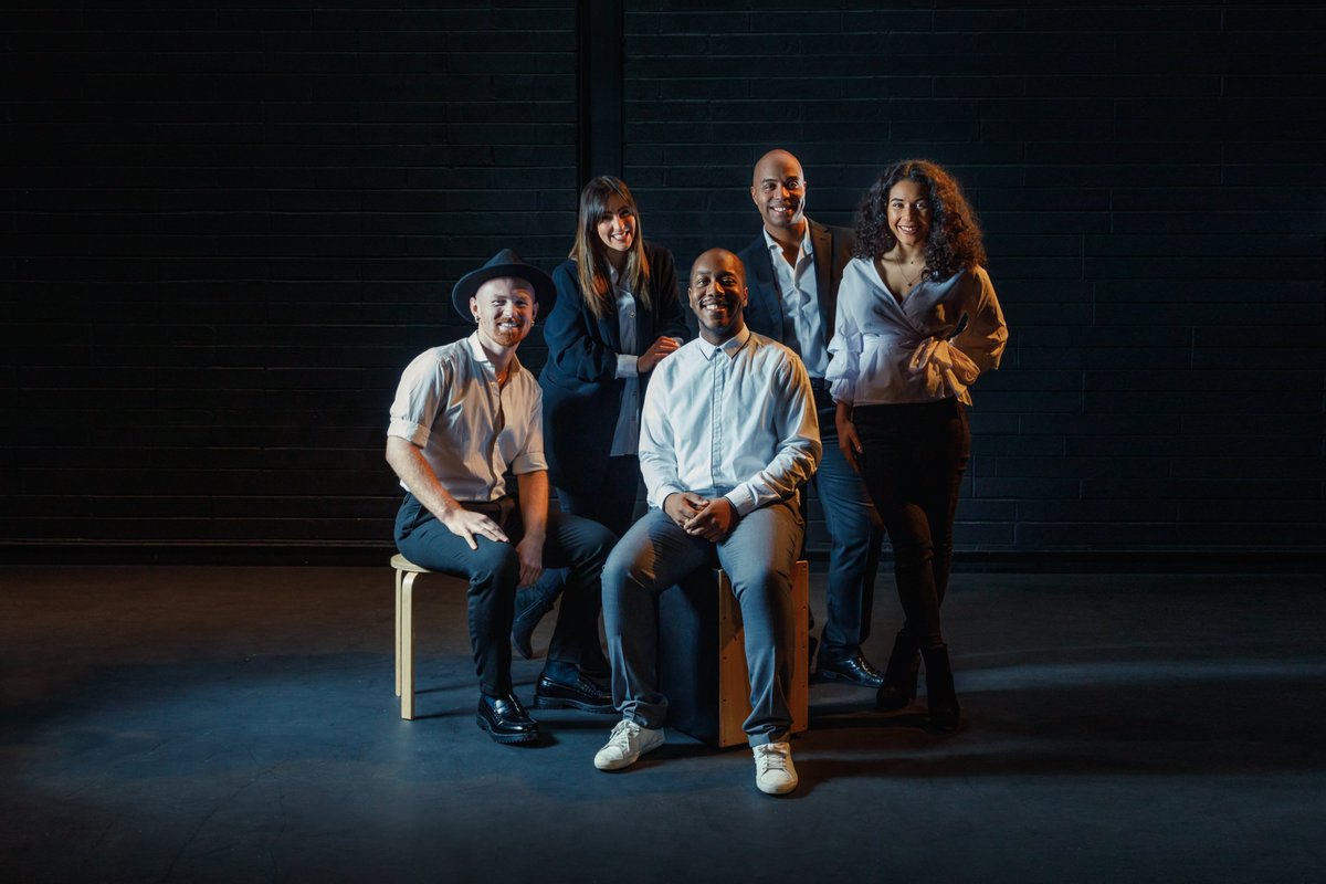 CasesLDN's tweet photo. Inspired by the incredibly impactful Humans of New York series, we will be launching an exciting new series βCases in Life" sharing unique insights into the makings of incredible artistic pioneers. Join us in sparking positive conversations surrounding wellbeing #CASESinLife https://t.co/NuGX39ugLg
