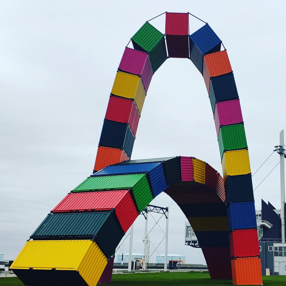 damien_pfister's tweet photo. Revenir et re découvrir le #havre après être passé pour #capcom17 😁 https://t.co/OBvKqGjlUs