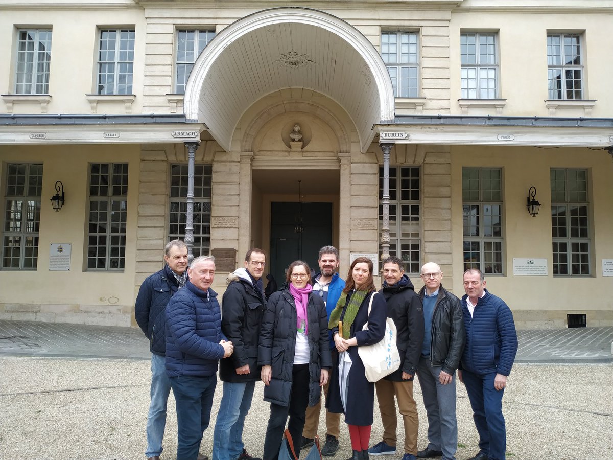 Irish_in_France's tweet photo. #StPatricksDayParis J-6 Parade Director @mickmoran, Project Leader @SDegrangeC and Head Stewards at the @cc_irlandais this morning. Final details for all groups and support teams sorted!
#StPatricksDay
#StPatrickEnVert https://t.co/0LRhVK0Upv
