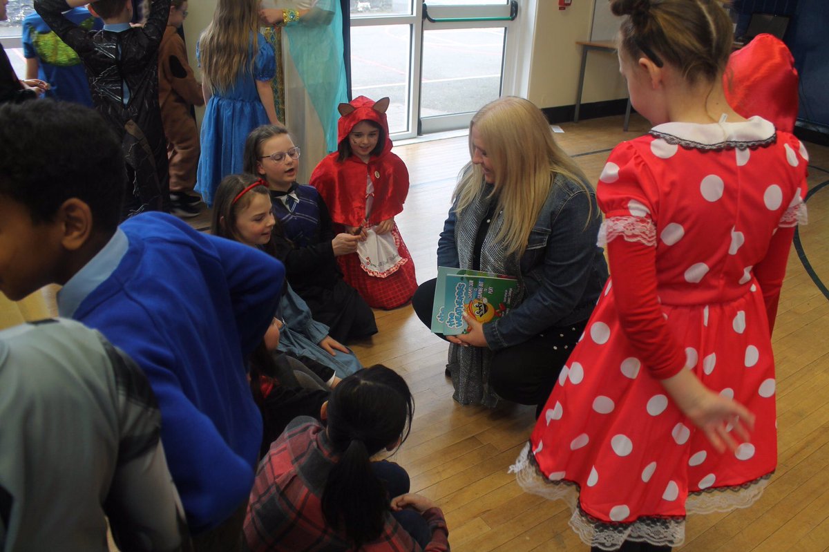 theweatherbies's tweet photo. The staff and children at St Teresaβs Primary School had lots of fun dressed up as their favourite characters to celebrate World Book Day. πππ https://t.co/No5O9HaDFs
#worldbookday #childrensbooks #funweather #ecofriendly #books #schools #reading #recycling #storytelling https://t.co/ZZHFoSwODQ