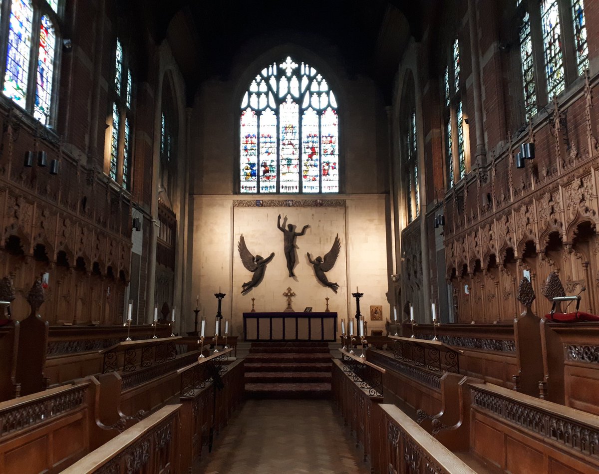 Looking forward to our Service of Music and Readings for Lent in <a href="/Selwyn1882/">Selwyn College</a> Chapel tonight at 6pm. Some wonderful music sung by the Chapel Choir, and poetry by Dylan Thomas, John Donne and Gerard Manley Hopkins among others. All welcome.