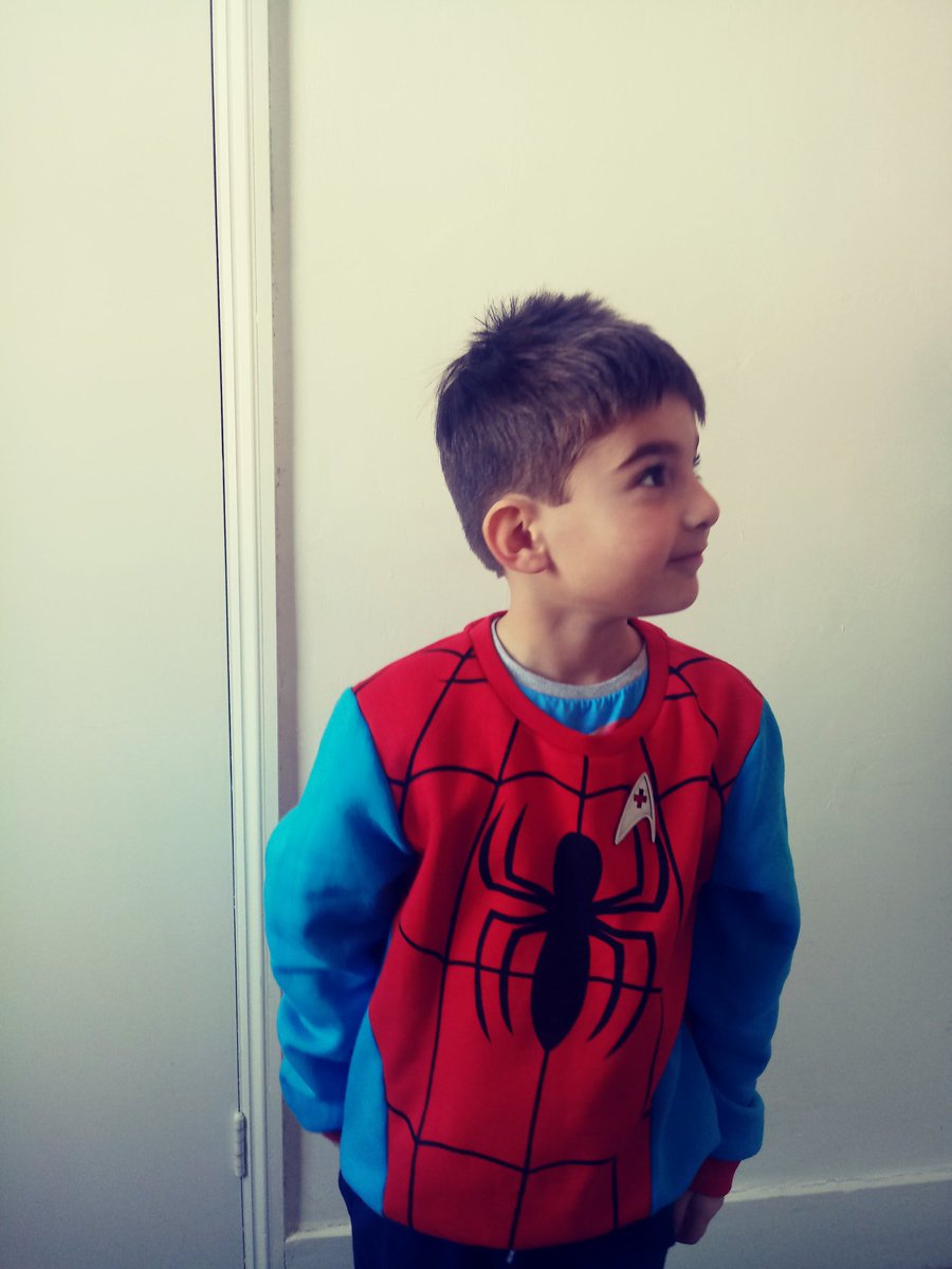 strtrk1701's tweet photo. Basil requested to wear a Starfleet badge today #TweetsByBasil https://t.co/2LFJNh91lb