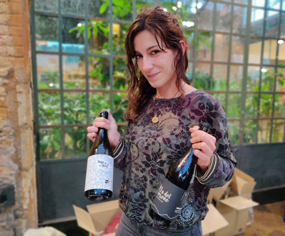 Throughout #InternationalWomensDay we will publish pieces from our archive about hard-working, talented and passionate women whose wines stand out in the regions where they work. One of them is <a href="/ladelterreno/">Julia Casado</a> in Bullas, southeastern Spain
spanishwinelover.com/learn-425-juli…