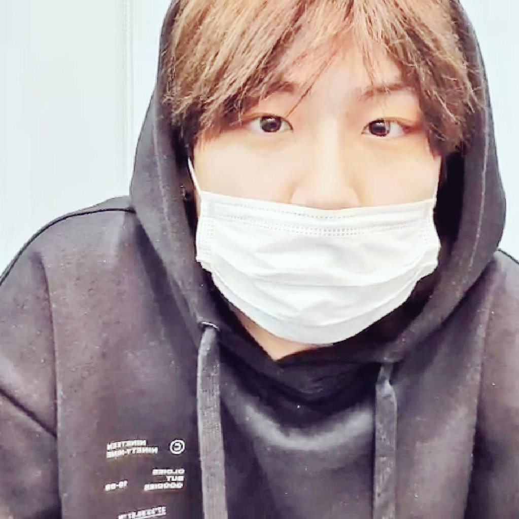 AliceD10734453's tweet photo. I can't remember how many kiyo i have said~~~Love you so much !And miss you so much, thank you for lighting my life~❤️❤️❤️ https://t.co/oLgozKfrEE