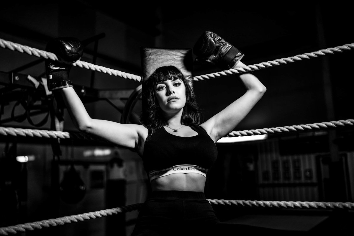 SoheilaClifford's tweet photo. Happy #InternationalWomensDay to all my queens out there🤍🖤 https://t.co/xizKoHON2s