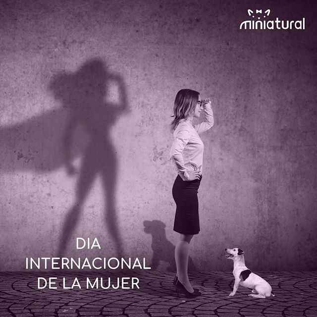 MINIATURALstore's tweet photo. "Ser mujer en el mundo es difícil, pero serlo en el resto del mundo...ES HEROICO" - Ángeles Perillán

Felicidades a todas las mujeres del mundo. 8 de marzo, día internacional de la mujer. ¡Sal a celebrarlo! ..... #8marzo2020 #diainternacionaldelamujer #diadelamujer #mujeresh… https://t.co/LTw33PBgsU