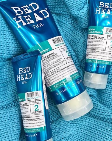 Gouiran_Beaute's tweet photo. #hydratation Insufflez Ă vos cheveux une bonne dose dâhydratation grĂące au conditionner RECOVERY de la gamme Bed Head de la marque @TIGIPro !
JE DĂCOUVRE ! >> https://t.co/jqdjrMdsZC
#hair #hairstyle #haircut #longhair #beauty #naturalhair #tigi #bedhead #conditionner https://t.co/HgksBpN32i