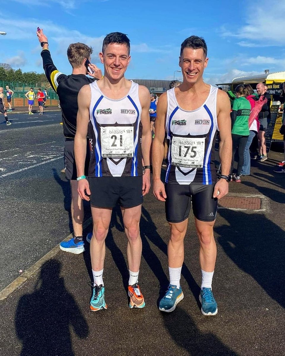 Retford Half Marathon- 3 weeks 3 races👍 Incredibly proud of Lauren on her first half marathon!
Had a fair run out myself in 1.12.36, 6th place, with a sprint on the line...that I won 😉 for once 😂
#Britconraceteam #Offthatcouchfitness <a href="/offthatcouchfit/">off that couch fitness</a>